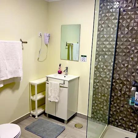 Проживание в семье Quinta Da Vigia *